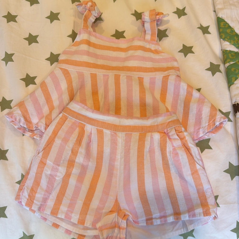 Janie and Jack set